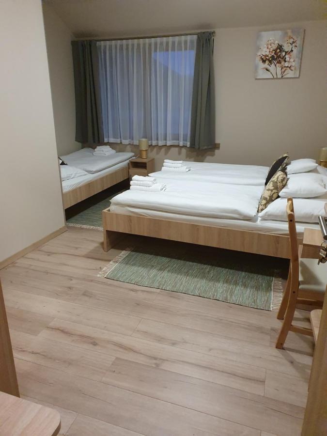 Bed and Breakfast Platina Panzio*** Újhartyán Exteriér fotografie