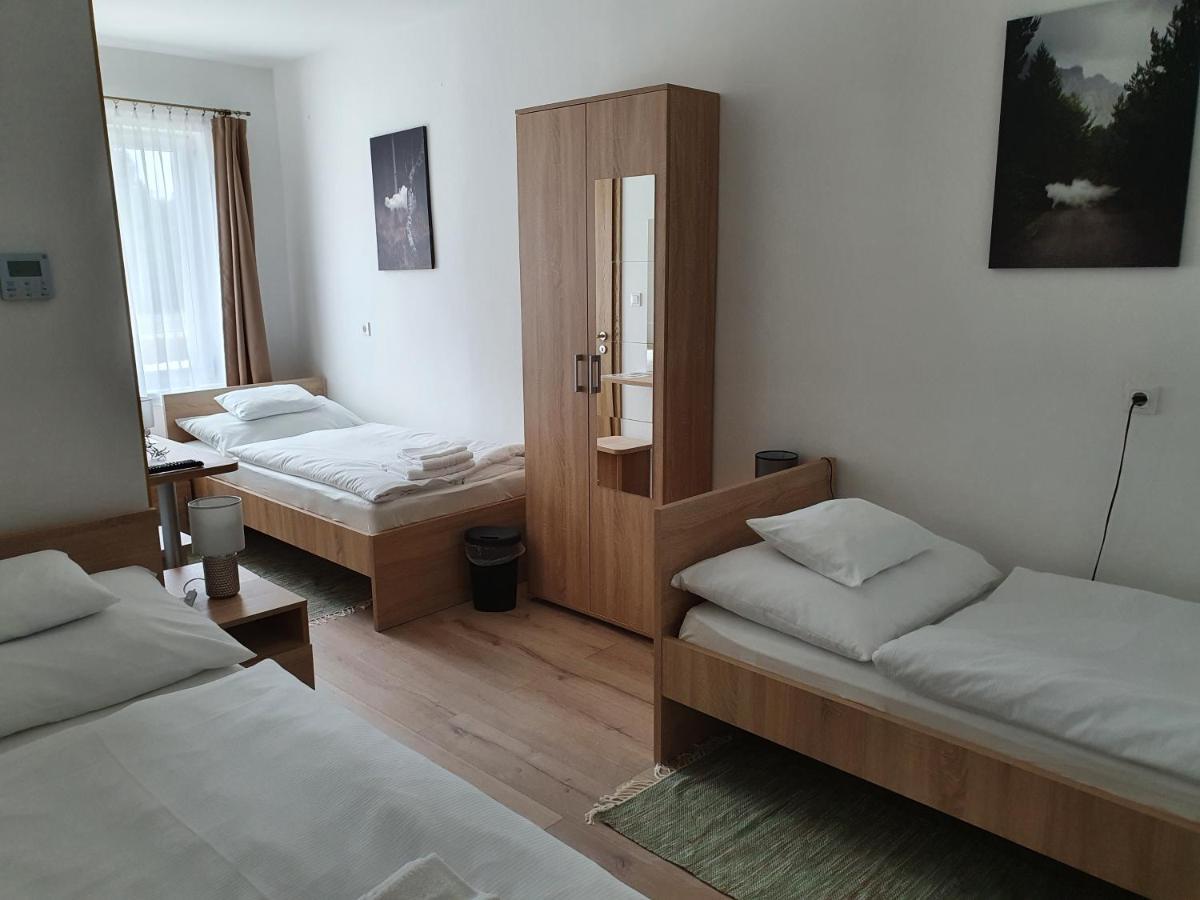 Bed and Breakfast Platina Panzio*** Újhartyán Exteriér fotografie